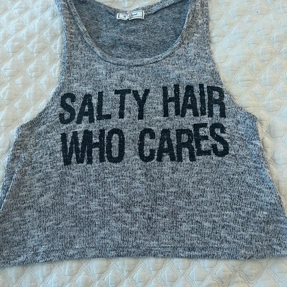 Gray Cropped Graphic Tank Top - 'Salty Hair Who Cares'